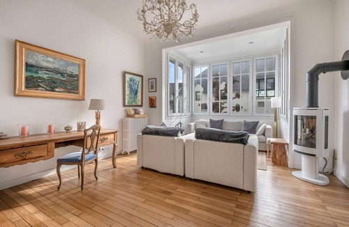 Le Pouliguen House | 800m from the beach - big house for 8