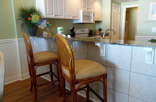 Biltmore Beach Condo | 801 - Free Beach Chairs & Amenity Package!