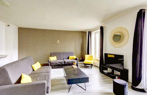 Montreuil Apartment | 802 Suite Lovely's - Superb Apartment
