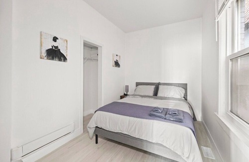 Windsor Apartment | 804 · New Build Bright 2 Bdrm Unit