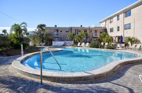 St. Pete Beach House | 805 - Friendly Native Beach Resort