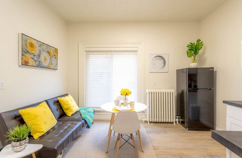 Kutzky Park Apartment | 8077-Walk to Mayo- Elegantly Designed Apartment