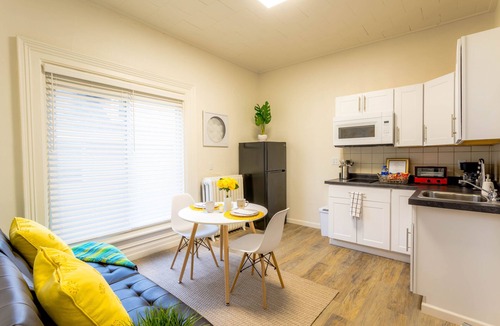 Kutzky Park Apartment | 8077-Walk to Mayo- Elegantly Designed Apartment