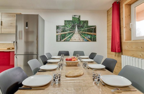 Genos Apartment | 80m from the slopes, great flat for 15