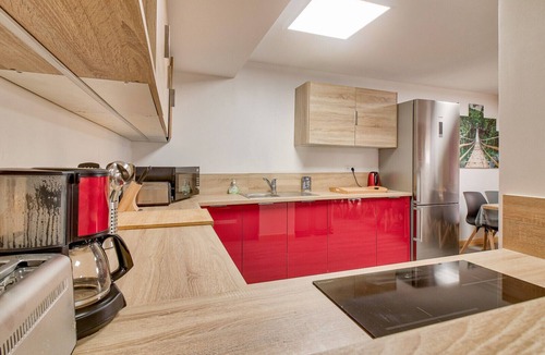 Genos Apartment | 80m from the slopes, great flat for 15