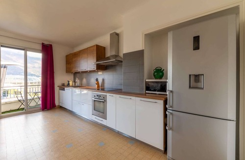 Quartier Exposition-Bajatiere Apartment | 80m² apartment crossing with breathtaking views of all the mountains!