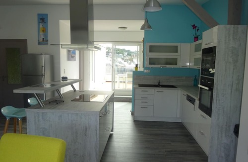 Fecamp Apartment | 80m² apartment with south-facing terrace, sea and harbor view