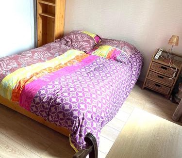 Quartier Pasteur House | 80m2-Maison des quais - parking - jardinet