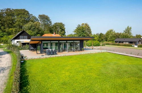 Bjert House | 81 m² House ∙ 3 bedrooms ∙ 6 guests