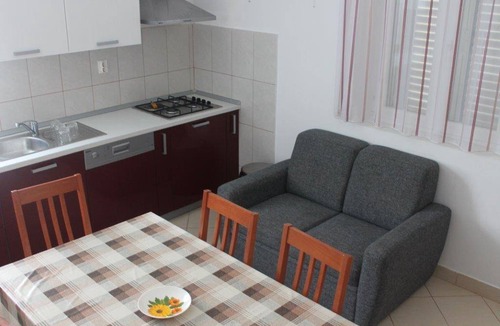 Preko House | 81 m² House ∙ 3 bedrooms ∙ 8 guests