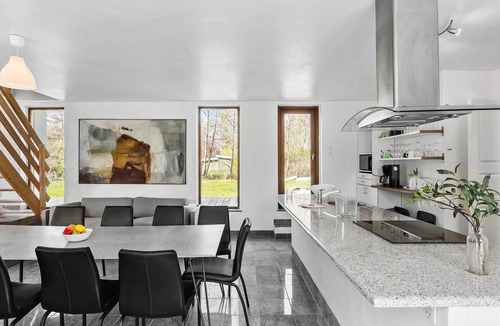 Mern House | 8106 Mern (kindvig enge) - Kærsangervej 6