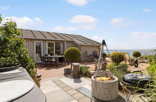 Ronde House | 8119 Rønde - Strandvejen 136