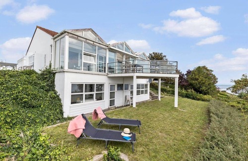 Skæring House | 8131 Egå - Strandvangsvej 98