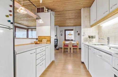 Knebel House | 8220-Knebel-Kirkestien-4