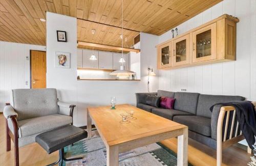Knebel House | 8220-Knebel-Kirkestien-4