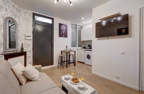 Vanves Apartment | 827 Suite Mila 2 - Superb Studio