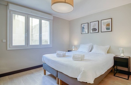 Laval Apartment | 84 m² Apartment ∙ 2 bedrooms ∙ 6 guests