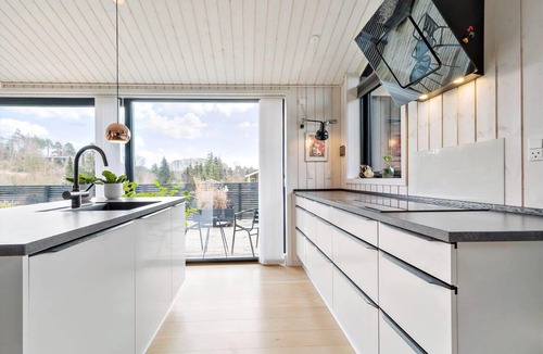 Femmøller House | 8411 Ebeltoft - Fyrbakken 13