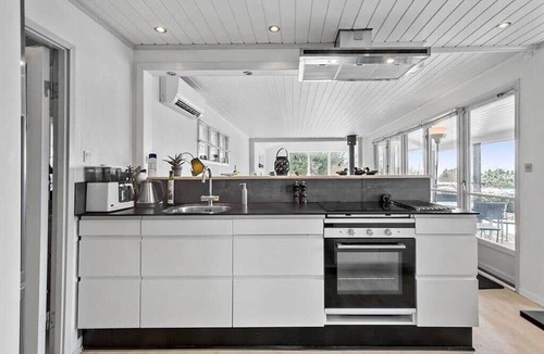 Egsmark Strand House | 84165 Ebeltoft - Brislingevej 30