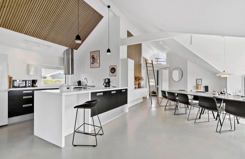 Øer Strand House | 84240 8400 - Øer Højden 6