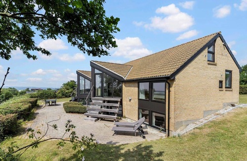 Øer Strand House | 84240 8400 - Øer Højden 6