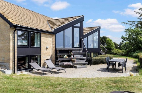 Øer Strand House | 84240 8400 - Øer Højden 6