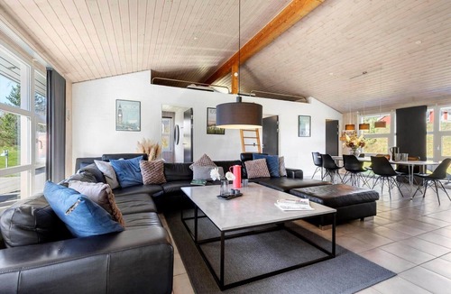 Lyngsbæk Strand House | 84292 Ebeltoft - Engbakken 14