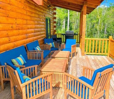 Franconia House | 84UVR