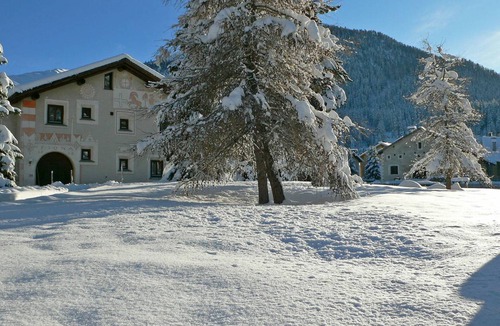 La Punt-Chamues-ch Apartment | 85 m² Apartment ∙ 2 bedrooms ∙ 6 guests