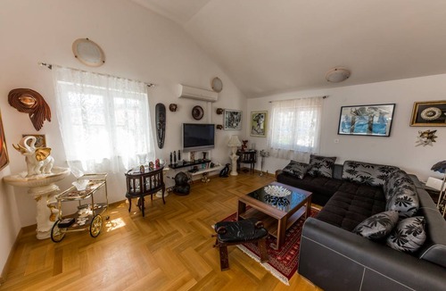 Municipality of Trogir Apartment | 85 m² Apartment ∙ 2 bedrooms ∙ 4 guests