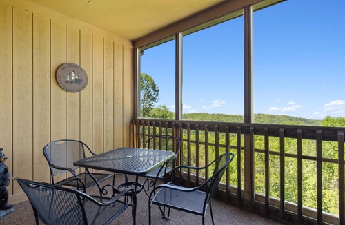 Chalet Village Condo | 85 m² Condo ∙ 2 bedrooms ∙ 6 guests