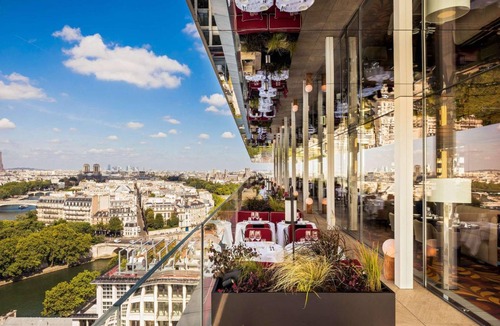 Arsenal Hotel | 85 m² Hotel ∙ 127 guests