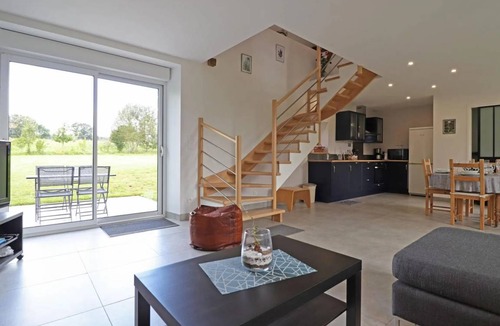 La Carneille House | 85 m² House ∙ 2 bedrooms ∙ 4 guests