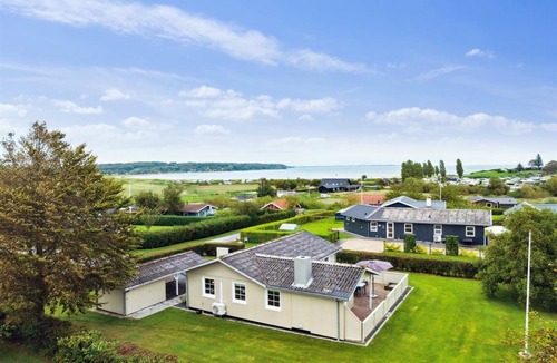 Vikær Strand House | 85 m² House ∙ 3 bedrooms ∙ 6 guests