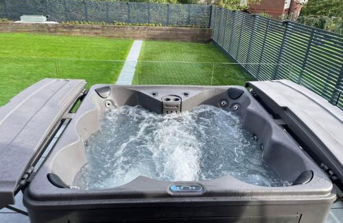 Desborough House | 85A Braybrooke Road