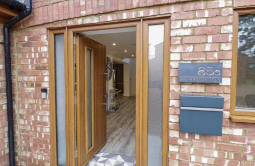 Desborough House | 85A Braybrooke Road