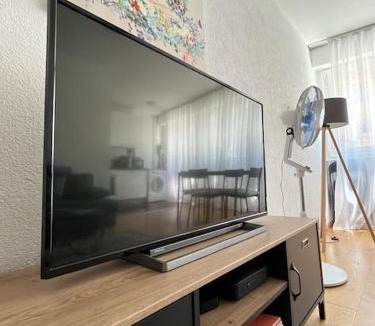 Pierres du Niton Apartment | 85m2 au centre-ville à 2 pas du Jet d'eau