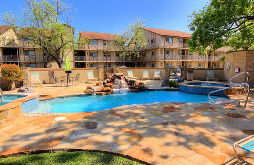 New Braunfels Condo | 87 m² Condo ∙ 2 bedrooms ∙ 6 guests