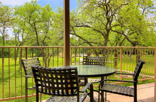 New Braunfels Condo | 87 m² Condo ∙ 2 bedrooms ∙ 6 guests