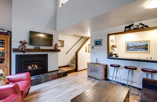 Glacier Condo | 88 m² Condo ∙ 2 bedrooms ∙ 5 guests