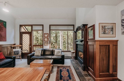Glacier Condo | 88 m² Condo ∙ 2 bedrooms ∙ 6 guests