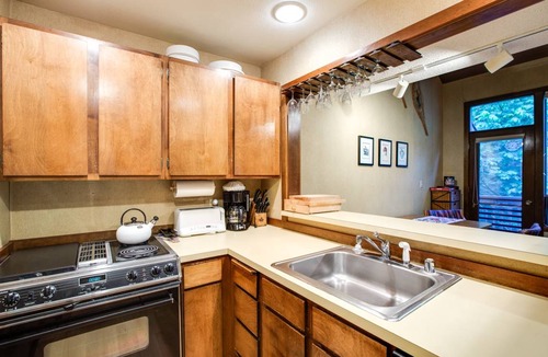 Glacier Condo | 88 m² Condo ∙ 2 bedrooms ∙ 6 guests