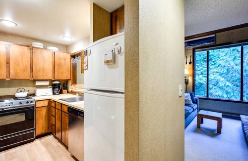 Glacier Condo | 88 m² Condo ∙ 2 bedrooms ∙ 6 guests