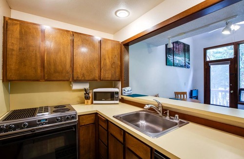 Glacier Condo | 88 m² Condo ∙ 2 bedrooms ∙ 6 guests