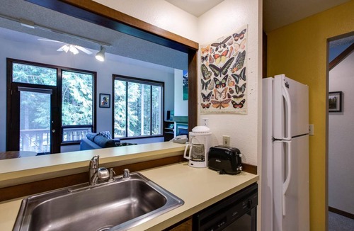 Glacier Condo | 88 m² Condo ∙ 2 bedrooms ∙ 6 guests