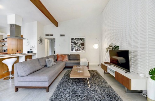 South River City House | 88 m² House ∙ 2 bedrooms ∙ 4 guests