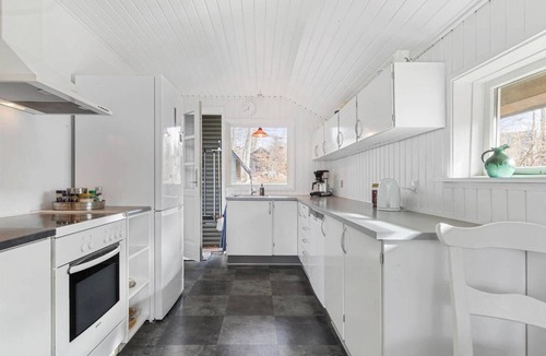 Fjellerup Strand House | 8881 Glesborg - Benzonstien 27