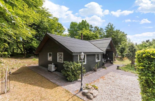 Fjellerup Strand House | 8881 Glesborg - Benzonstien 27