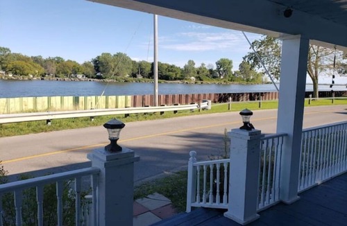 Dunnville Cottage | 898 Portmaitland Rd