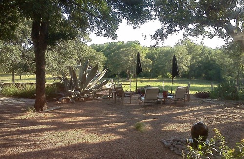 Weir House | 8acres of privacy and beauty. Inspiring, Must See. Kayaking!-Sleeps up to 8
